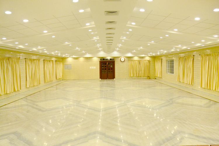 Raya'S Grand Hotel Кумбаконам Екстериор снимка